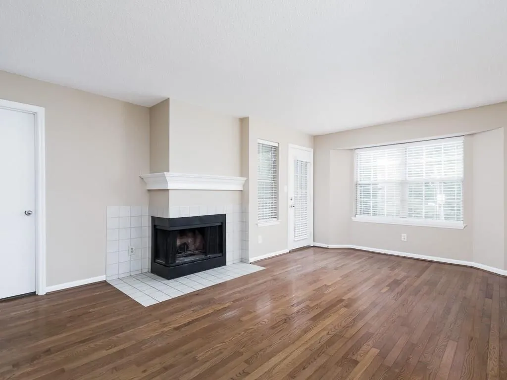1012 Chastain Park Court Ne, Atlanta, Georgia 30342, 2 Bedrooms Bedrooms, ,2 BathroomsBathrooms,Residential,Sold,1012 Chastain Park Court Ne,5998501