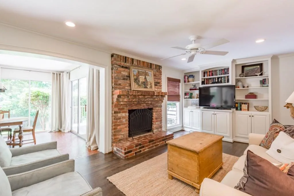 100 River Springs Drive, Sandy Springs, Georgia 30328, 4 Bedrooms Bedrooms, ,3 BathroomsBathrooms,Residential,Sold,100 River Springs Drive,5861168