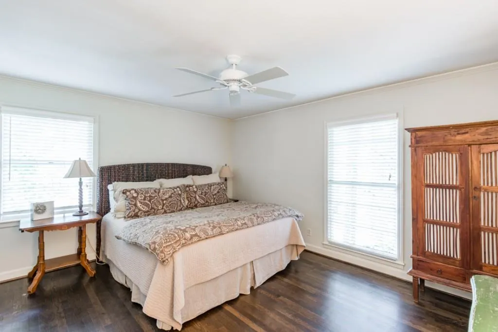 100 River Springs Drive, Sandy Springs, Georgia 30328, 4 Bedrooms Bedrooms, ,3 BathroomsBathrooms,Residential,Sold,100 River Springs Drive,5861168