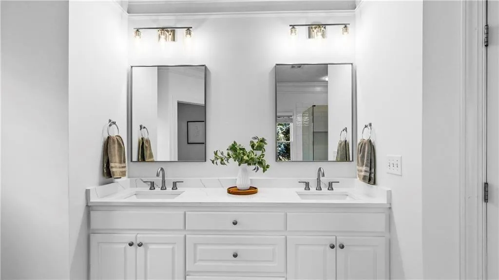 1048 Standard Drive Ne, Brookhaven, Georgia 30319, 4 Bedrooms Bedrooms, ,4 BathroomsBathrooms,Residential,For Sale,1048 Standard Drive Ne,7610503