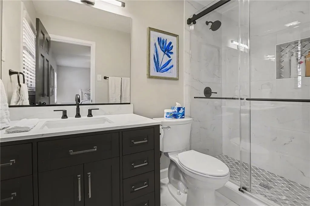 7070 Glenridge Drive, Atlanta, Georgia 30328, 5 Bedrooms Bedrooms, ,3 BathroomsBathrooms,Residential,For Sale,7070 Glenridge Drive,7707385