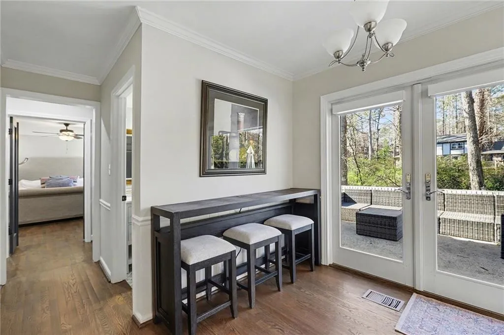 7070 Glenridge Drive, Atlanta, Georgia 30328, 5 Bedrooms Bedrooms, ,3 BathroomsBathrooms,Residential,For Sale,7070 Glenridge Drive,7707385