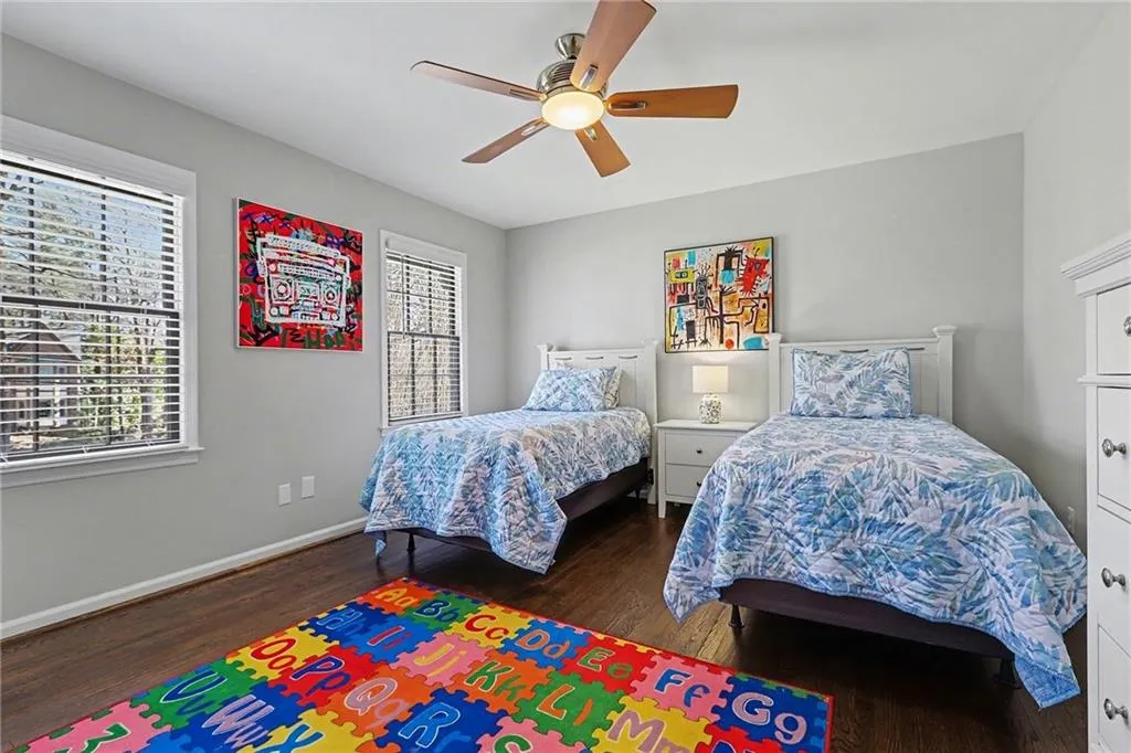 7070 Glenridge Drive, Atlanta, Georgia 30328, 5 Bedrooms Bedrooms, ,3 BathroomsBathrooms,Residential,For Sale,7070 Glenridge Drive,7707385