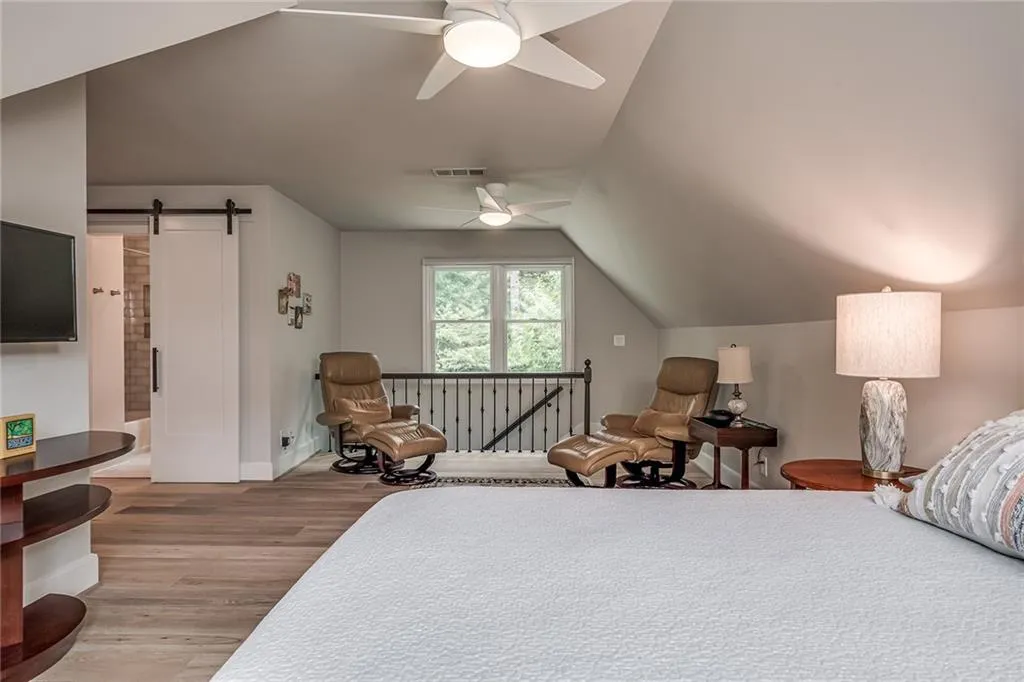 250 Glen Meadow Court, Sandy Springs, Georgia 30328, 4 Bedrooms Bedrooms, ,3 BathroomsBathrooms,Residential,Sold,250 Glen Meadow Court,7006595