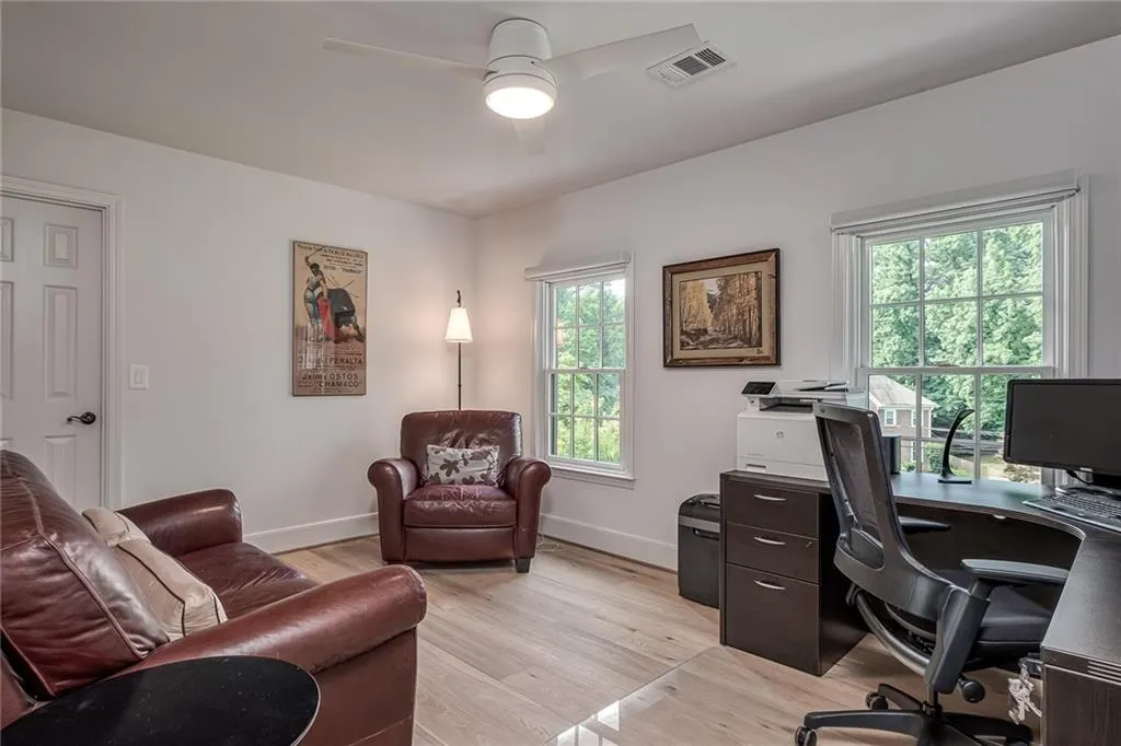 250 Glen Meadow Court, Sandy Springs, Georgia 30328, 4 Bedrooms Bedrooms, ,3 BathroomsBathrooms,Residential,Sold,250 Glen Meadow Court,7006595