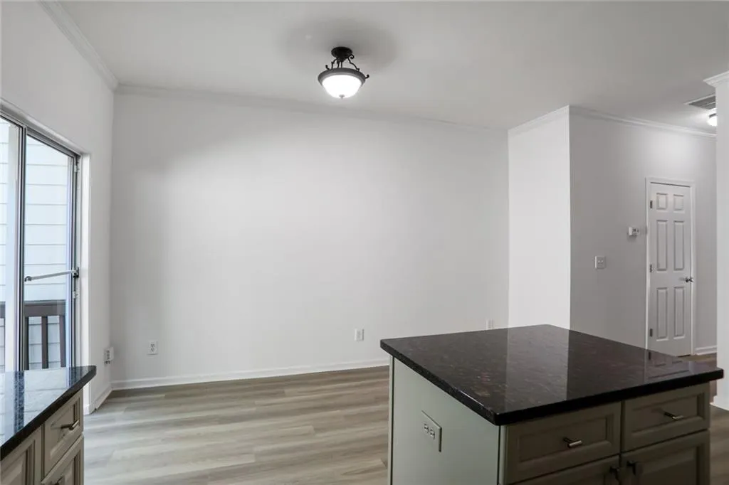 1488 Liberty Parkway Nw Unit 2202, Atlanta, Georgia 30318, 3 Bedrooms Bedrooms, ,3 BathroomsBathrooms,Residential,For Sale,1488 Liberty Parkway Nw Unit 2202,7607654