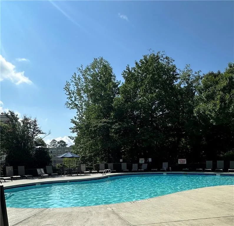 Community pool