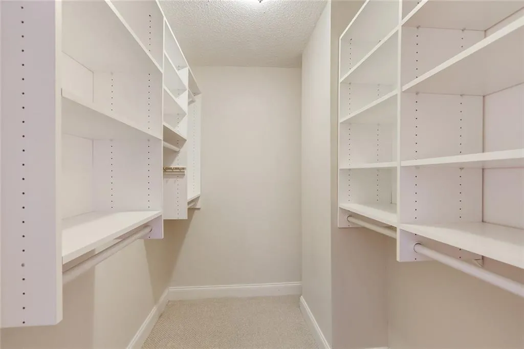 6851 Roswell Road Ne Unit H30, Atlanta, Georgia 30328, 2 Bedrooms Bedrooms, ,2 BathroomsBathrooms,Residential,Sold,6851 Roswell Road Ne Unit H30,6105765