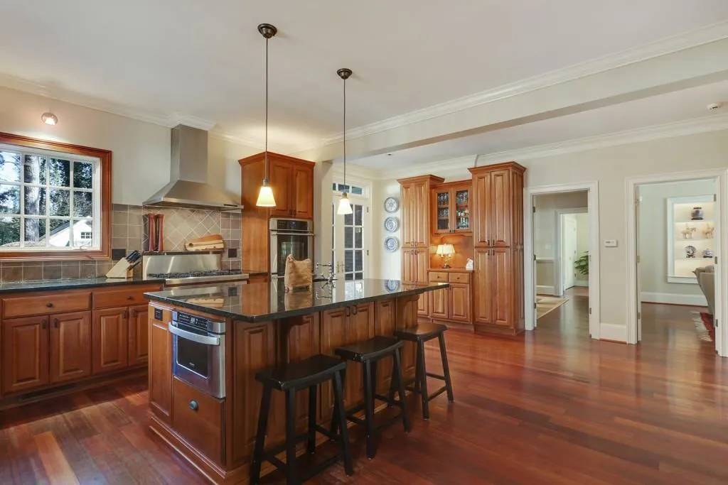 3091 Dale Drive Ne, Atlanta, Georgia 30305, 6 Bedrooms Bedrooms, ,5 BathroomsBathrooms,Residential,Sold,3091 Dale Drive Ne,5647512