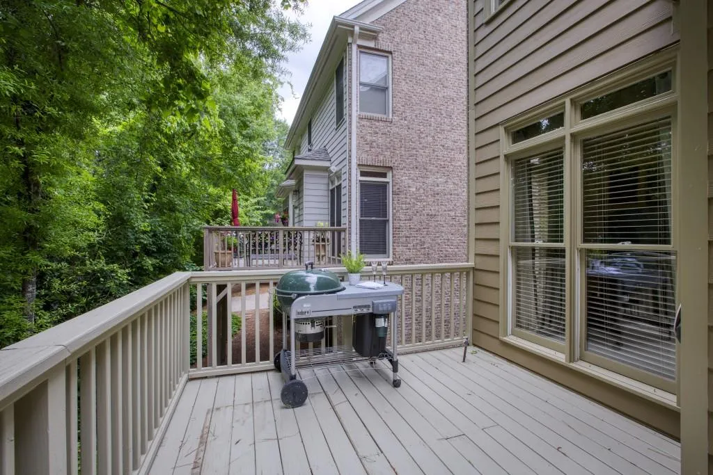 1004 Madeline Lane, Sandy Springs, Georgia 30350, 4 Bedrooms Bedrooms, ,3 BathroomsBathrooms,Residential,Sold,1004 Madeline Lane,6887109