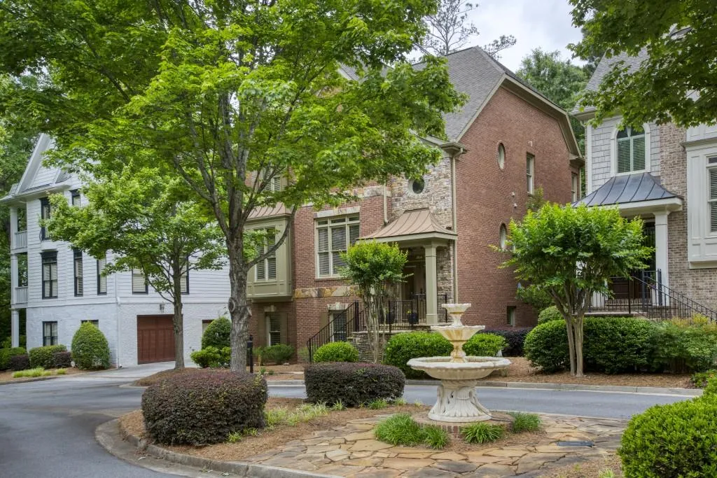 1004 Madeline Lane, Sandy Springs, Georgia 30350, 4 Bedrooms Bedrooms, ,3 BathroomsBathrooms,Residential,Sold,1004 Madeline Lane,6887109