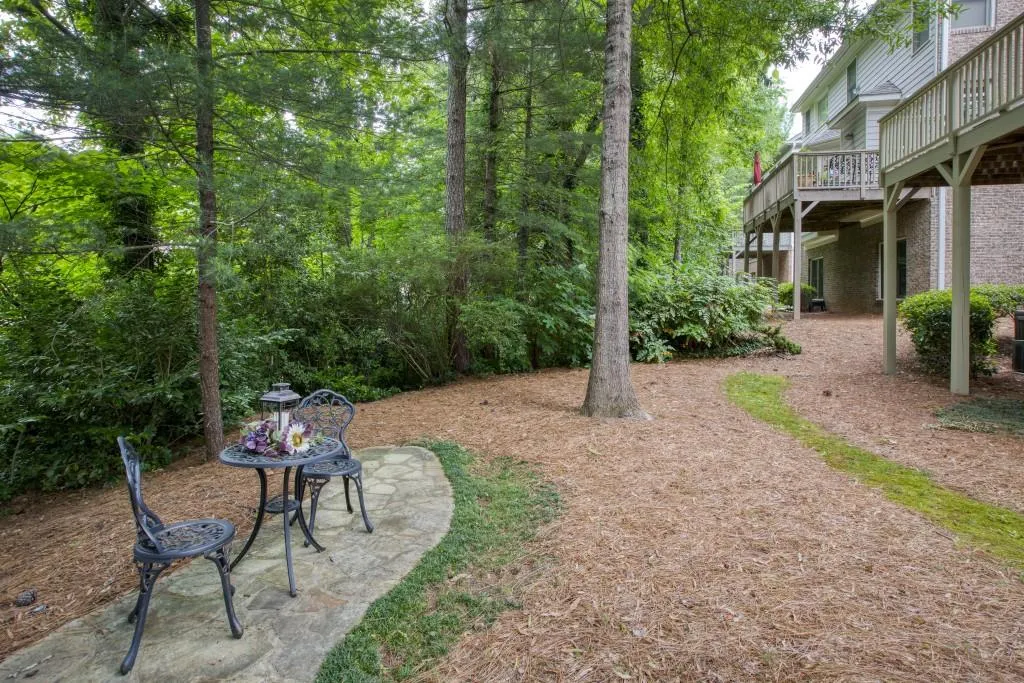 1004 Madeline Lane, Sandy Springs, Georgia 30350, 4 Bedrooms Bedrooms, ,3 BathroomsBathrooms,Residential,Sold,1004 Madeline Lane,6887109