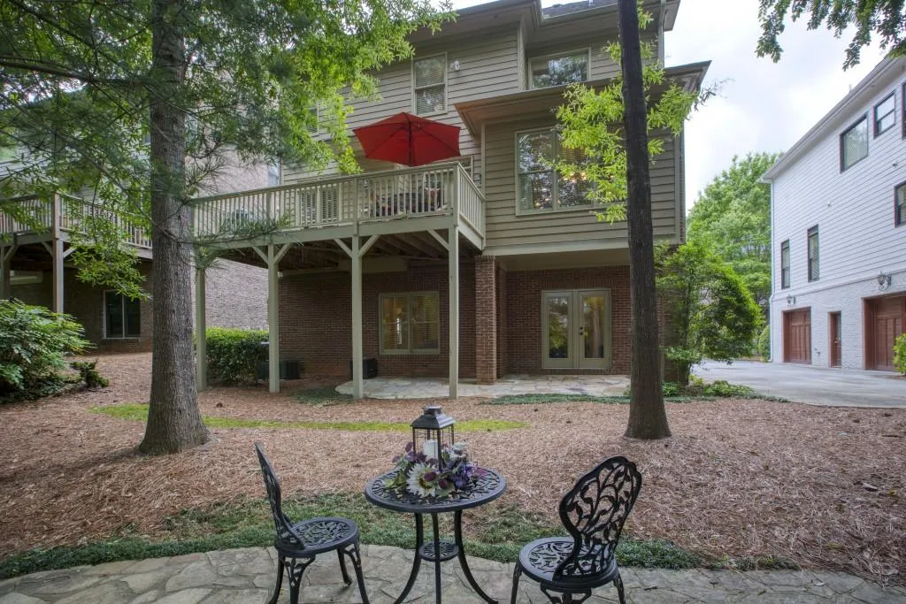 1004 Madeline Lane, Sandy Springs, Georgia 30350, 4 Bedrooms Bedrooms, ,3 BathroomsBathrooms,Residential,Sold,1004 Madeline Lane,6887109