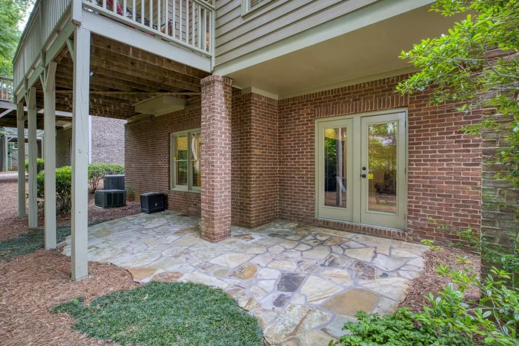 1004 Madeline Lane, Sandy Springs, Georgia 30350, 4 Bedrooms Bedrooms, ,3 BathroomsBathrooms,Residential,Sold,1004 Madeline Lane,6887109