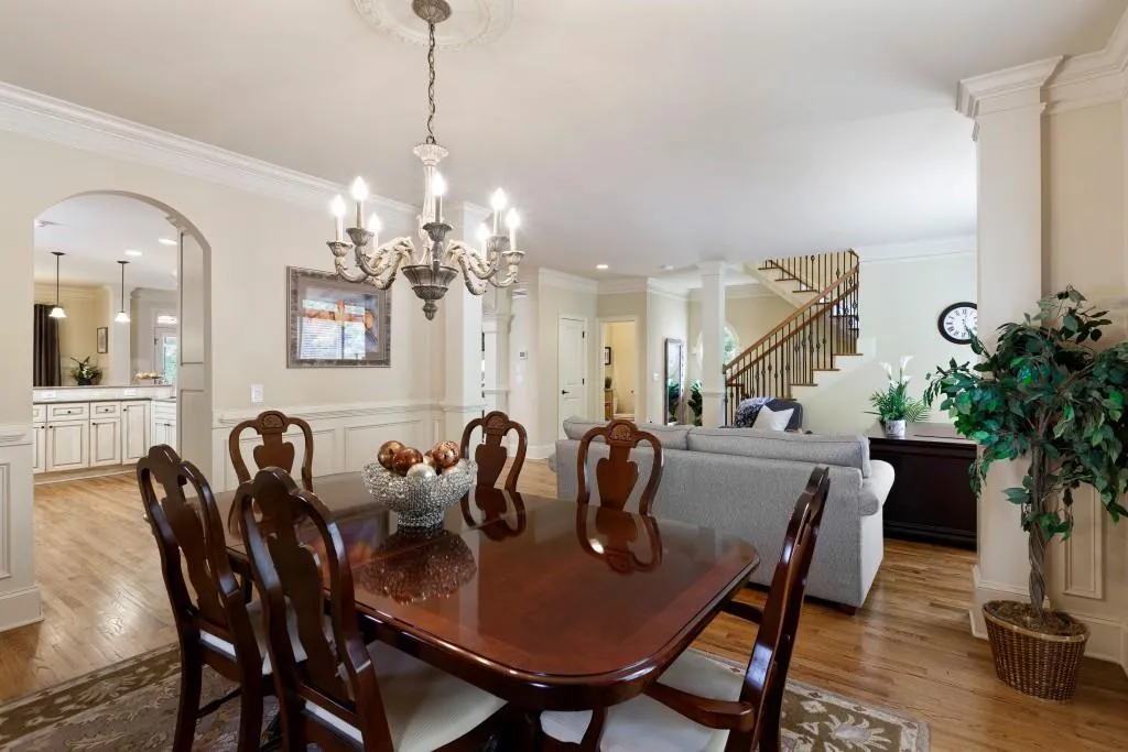 1004 Madeline Lane, Sandy Springs, Georgia 30350, 4 Bedrooms Bedrooms, ,3 BathroomsBathrooms,Residential,Sold,1004 Madeline Lane,6887109