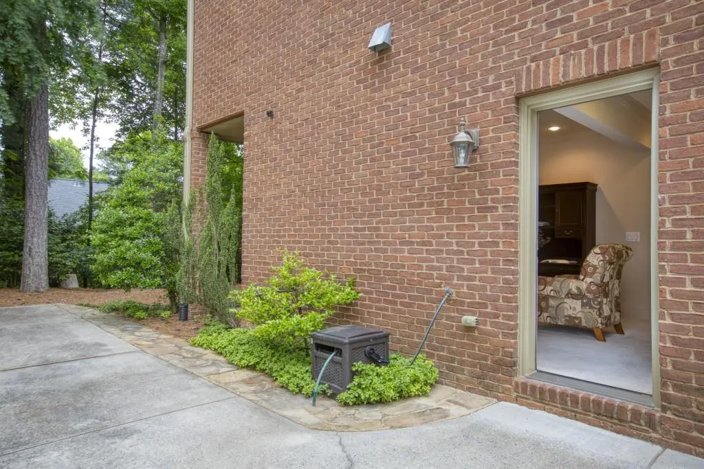 1004 Madeline Lane, Sandy Springs, Georgia 30350, 4 Bedrooms Bedrooms, ,3 BathroomsBathrooms,Residential,Sold,1004 Madeline Lane,6887109