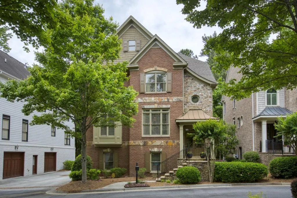 1004 Madeline Lane, Sandy Springs, Georgia 30350, 4 Bedrooms Bedrooms, ,3 BathroomsBathrooms,Residential,Sold,1004 Madeline Lane,6887109