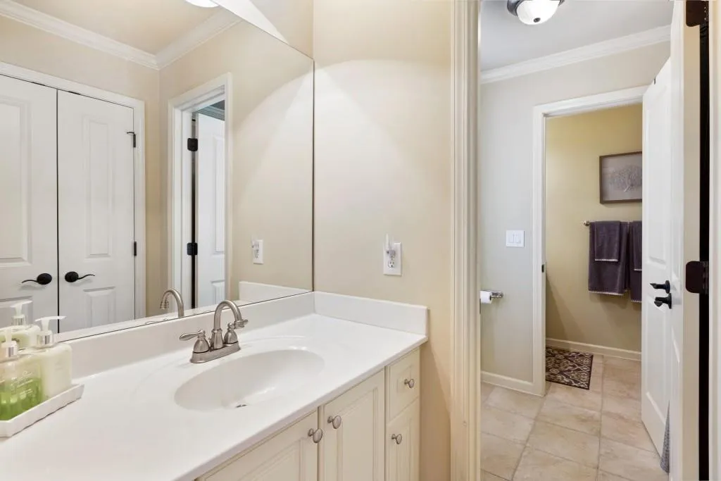 1004 Madeline Lane, Sandy Springs, Georgia 30350, 4 Bedrooms Bedrooms, ,3 BathroomsBathrooms,Residential,Sold,1004 Madeline Lane,6887109