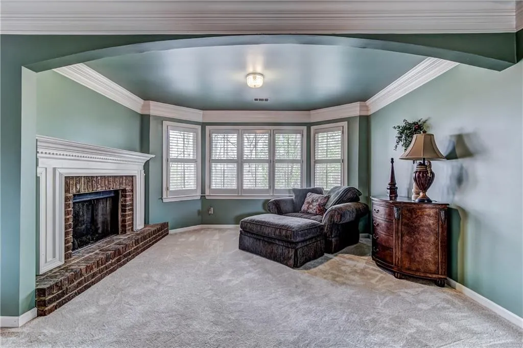 190 Grogans Landing, Sandy Springs, Georgia 30350, 5 Bedrooms Bedrooms, ,4 BathroomsBathrooms,Residential,Sold,190 Grogans Landing,5826788