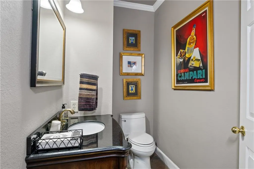3071 Lenox Road Ne Unit 19, Atlanta, Georgia 30324, 2 Bedrooms Bedrooms, ,2 BathroomsBathrooms,Residential,For Sale,3071 Lenox Road Ne Unit 19,7623450