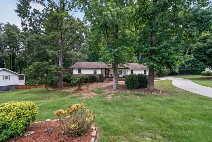 286 Windmill Pointe, Lawrenceville, Georgia 30044