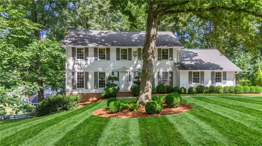 5506 Whitewood Court, Dunwoody, Georgia 30338