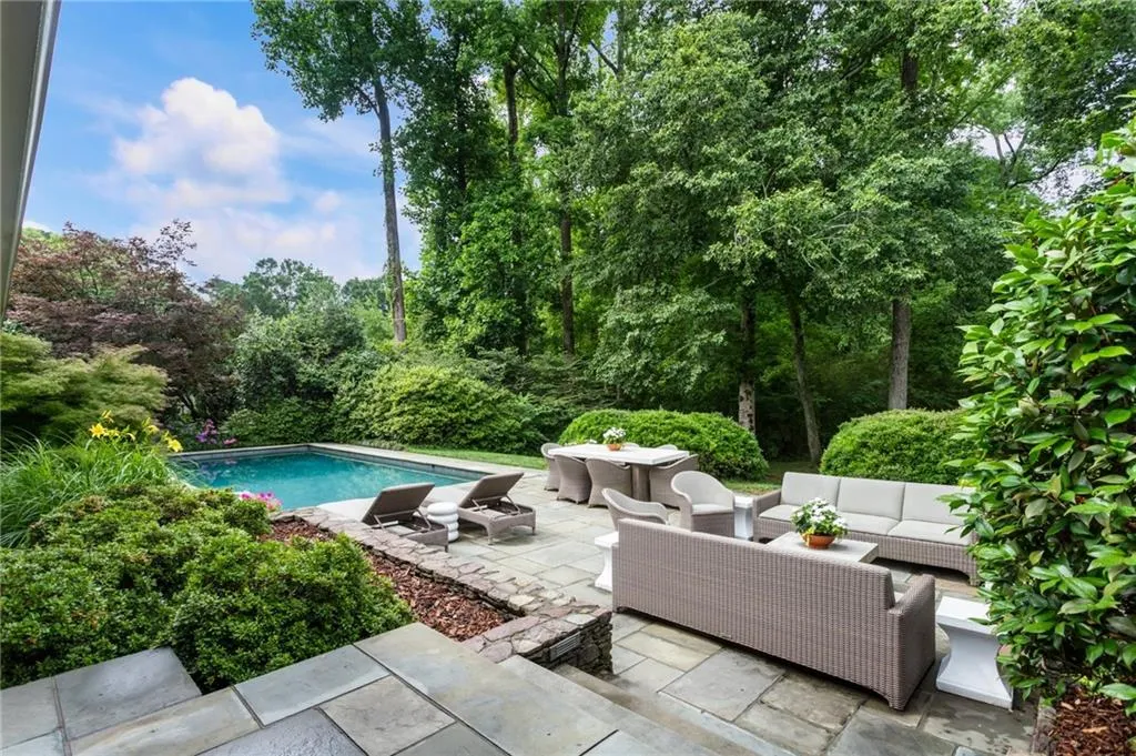 3798 Castlegate Drive, Atlanta, Georgia 30327, 5 Bedrooms Bedrooms, 0 ,5 BathroomsBathrooms,Residential,For Sale,3798 Castlegate Drive,7744849