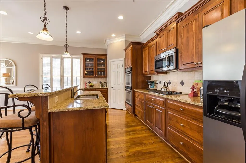 5492 Glenridge Drive Ne Unit 572, Atlanta, Georgia 30342, 3 Bedrooms Bedrooms, ,3 BathroomsBathrooms,Residential,Sold,5492 Glenridge Drive Ne Unit 572,5898144 5492 Glenridge Drive Ne Unit 572, Atlanta, Georgia 30342, 3 Bedrooms Bedrooms, ,3 BathroomsBathrooms,Residential,Sold,5492 Glenridge Drive Ne Unit 572,5898144