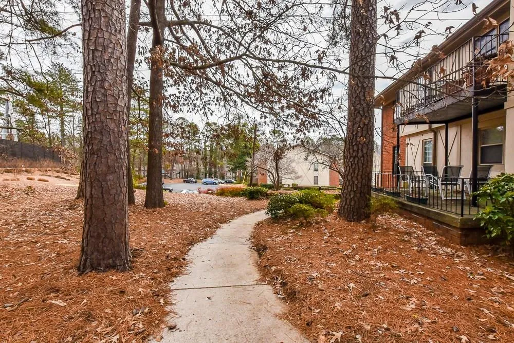 6851 Roswell Road Unit C10, Atlanta, Georgia 30328, 2 Bedrooms Bedrooms, ,2 BathroomsBathrooms,Residential,Sold,6851 Roswell Road Unit C10,5962416