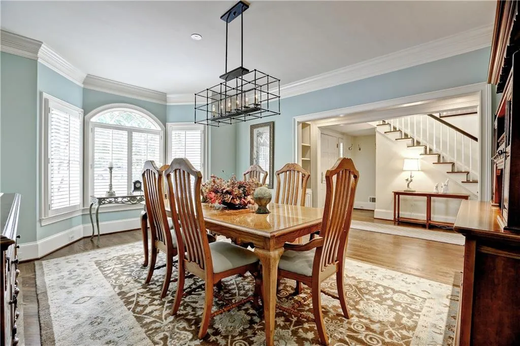 435 Ivy Park Lane Ne, Atlanta, Georgia 30342, 5 Bedrooms Bedrooms, ,3 BathroomsBathrooms,Residential,Sold,435 Ivy Park Lane Ne,5765089