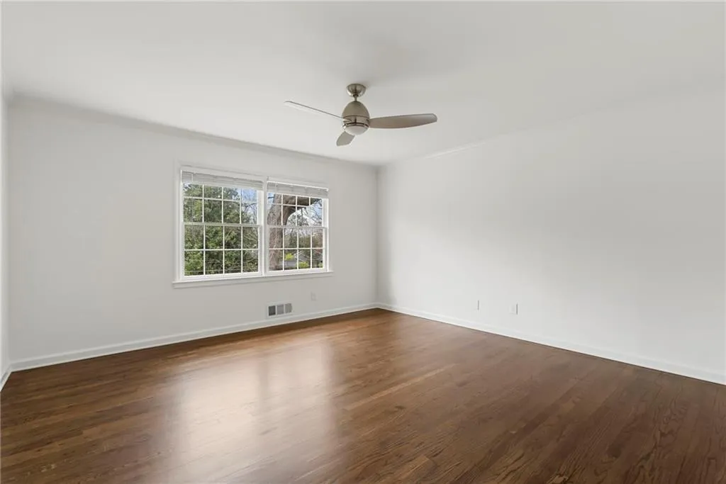 6615 Williamson Drive, Atlanta, Georgia 30328, 3 Bedrooms Bedrooms, ,2 BathroomsBathrooms,Residential,For Sale,6615 Williamson Drive,7735444