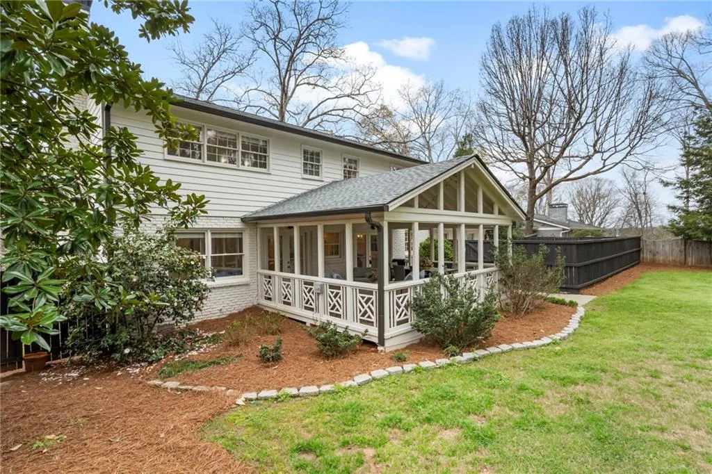 6615 Williamson Drive, Atlanta, Georgia 30328, 3 Bedrooms Bedrooms, ,2 BathroomsBathrooms,Residential,For Sale,6615 Williamson Drive,7735444