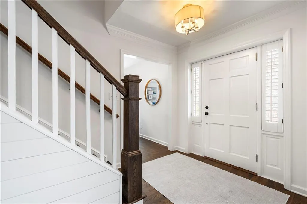 6615 Williamson Drive, Atlanta, Georgia 30328, 3 Bedrooms Bedrooms, ,2 BathroomsBathrooms,Residential,For Sale,6615 Williamson Drive,7735444