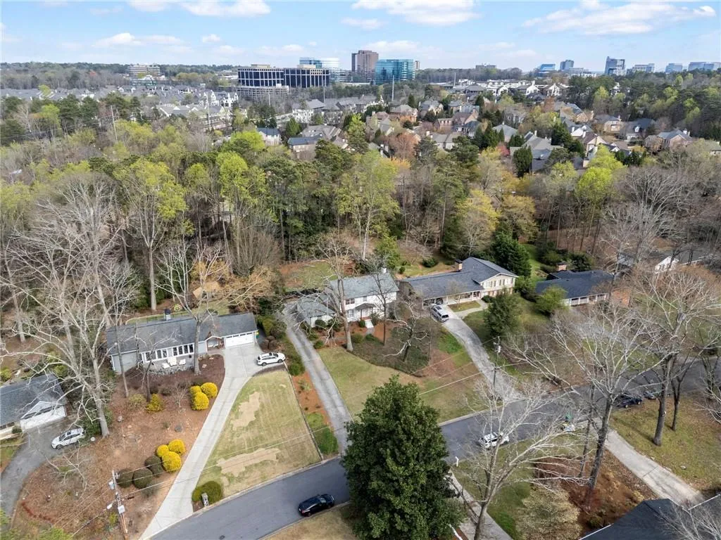 6615 Williamson Drive, Atlanta, Georgia 30328, 3 Bedrooms Bedrooms, ,2 BathroomsBathrooms,Residential,For Sale,6615 Williamson Drive,7735444