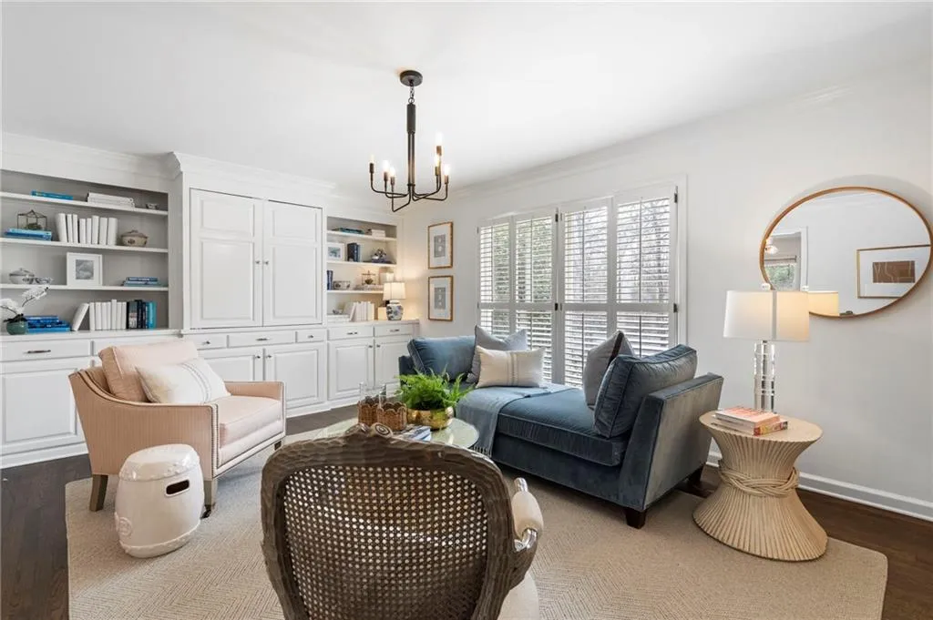 6615 Williamson Drive, Atlanta, Georgia 30328, 3 Bedrooms Bedrooms, ,2 BathroomsBathrooms,Residential,For Sale,6615 Williamson Drive,7735444