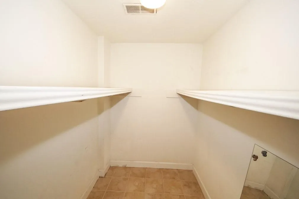 6851 Roswell Road Unit P2, Atlanta, Georgia 30328, 2 Bedrooms Bedrooms, ,2 BathroomsBathrooms,Residential,Sold,6851 Roswell Road Unit P2,6062320