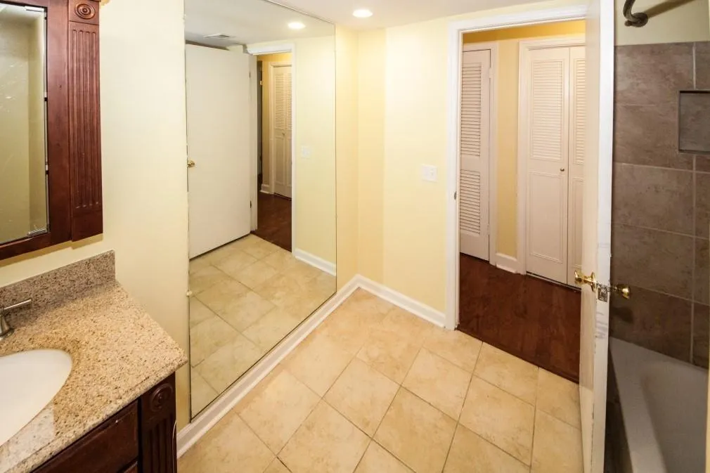 6851 Roswell Road Unit P2, Atlanta, Georgia 30328, 2 Bedrooms Bedrooms, ,2 BathroomsBathrooms,Residential,Sold,6851 Roswell Road Unit P2,6062320