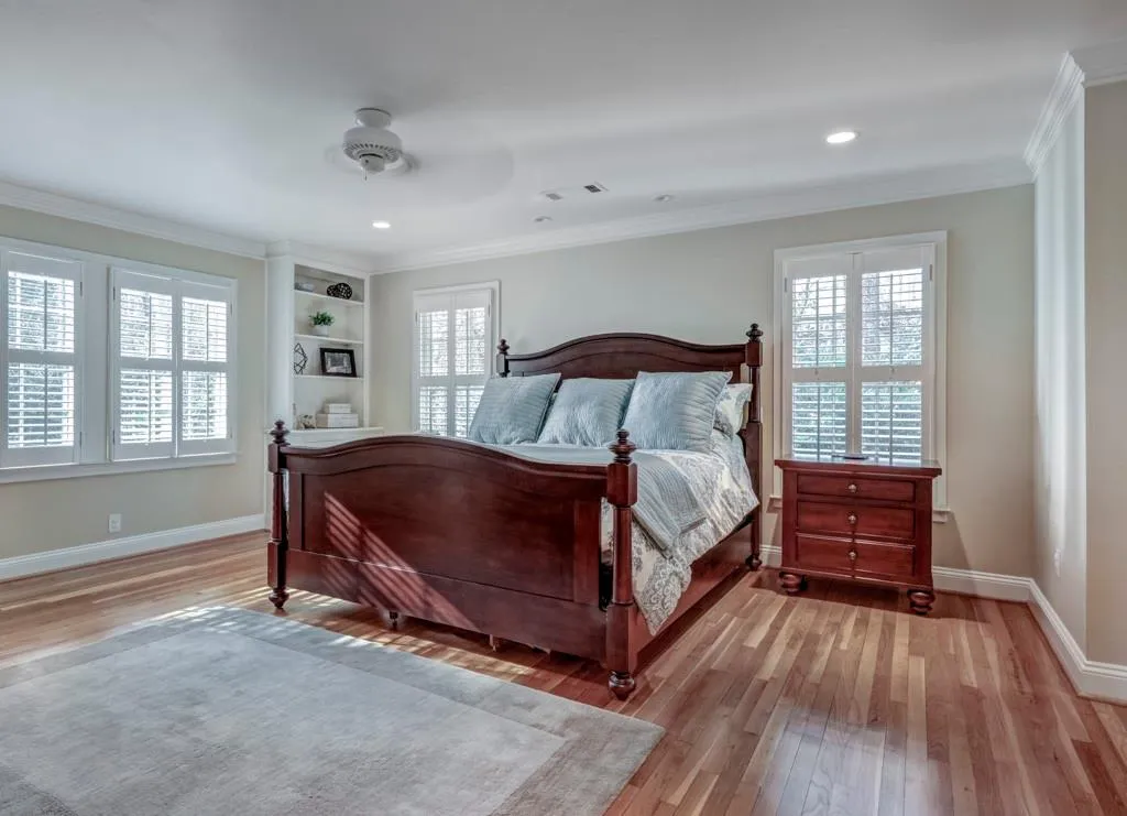 930 Edgewater Court Nw, Sandy Springs, Georgia 30328, 5 Bedrooms Bedrooms, ,4 BathroomsBathrooms,Residential,Sold,930 Edgewater Court Nw,6530508