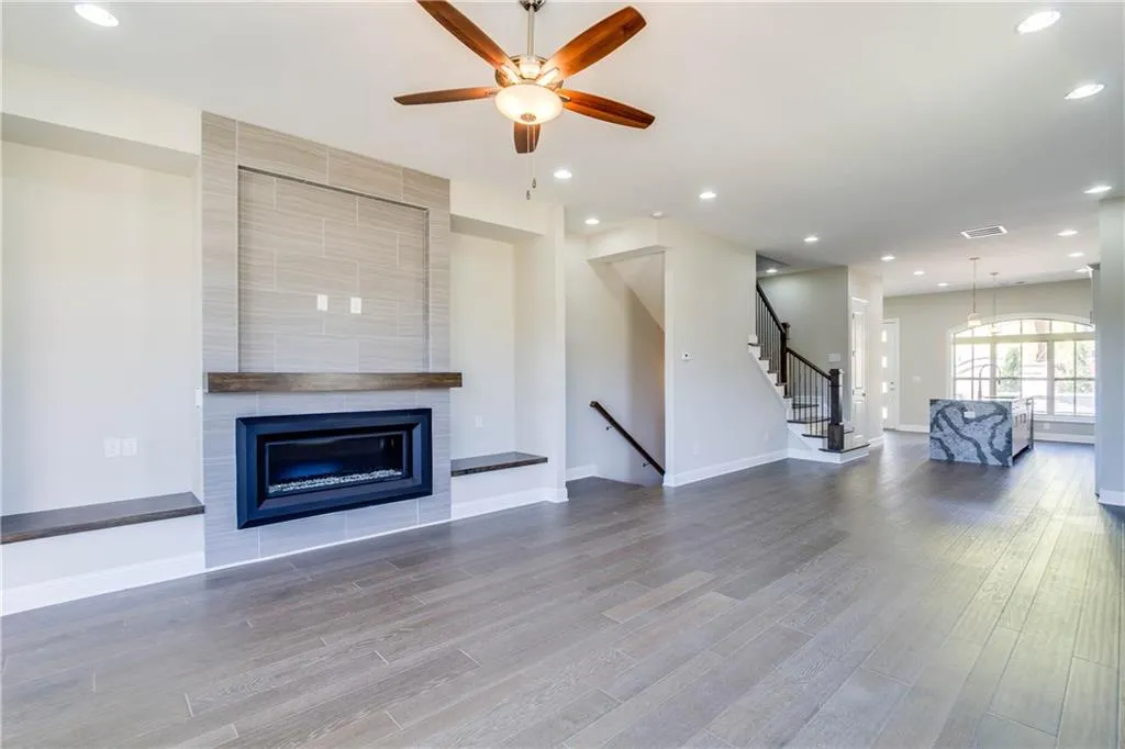 4202 Deming Circle, Atlanta, Georgia 30342, 3 Bedrooms Bedrooms, ,3 BathroomsBathrooms,Residential,Sold,4202 Deming Circle,5812503