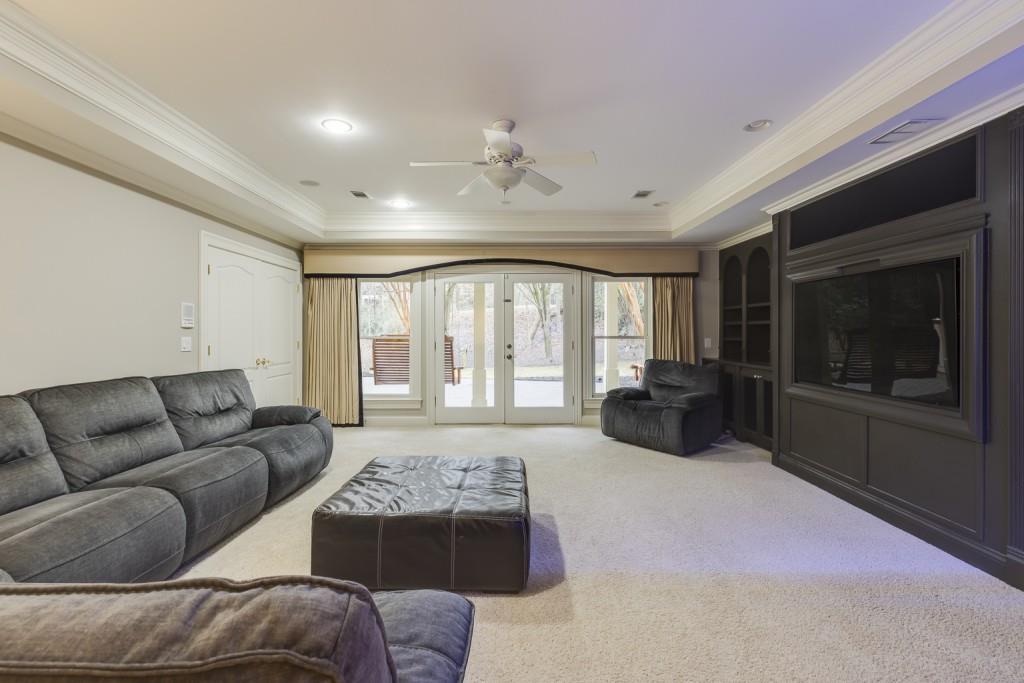 343 Caruso Court, Sandy Springs, Georgia 30350, 5 Bedrooms Bedrooms, ,6 BathroomsBathrooms,Residential,Sold,343 Caruso Court,7329097