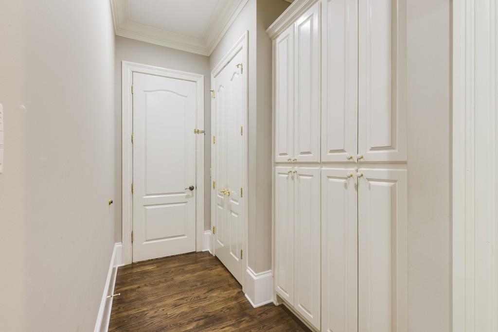 343 Caruso Court, Sandy Springs, Georgia 30350, 5 Bedrooms Bedrooms, ,6 BathroomsBathrooms,Residential,Sold,343 Caruso Court,7329097