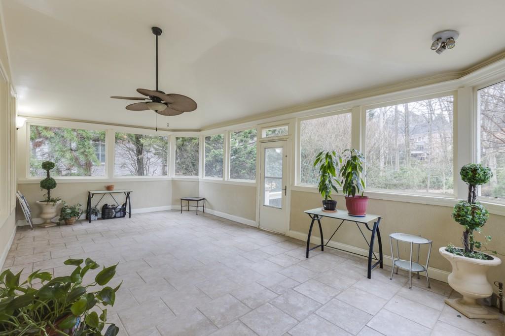 343 Caruso Court, Sandy Springs, Georgia 30350, 5 Bedrooms Bedrooms, ,6 BathroomsBathrooms,Residential,Sold,343 Caruso Court,7329097