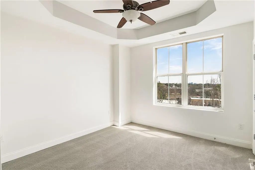 2881 Peachtree Road Ne Unit 702, Atlanta, Georgia 30305, 2 Bedrooms Bedrooms, ,2 BathroomsBathrooms,Residential,For Sale,2881 Peachtree Road Ne Unit 702,7649240