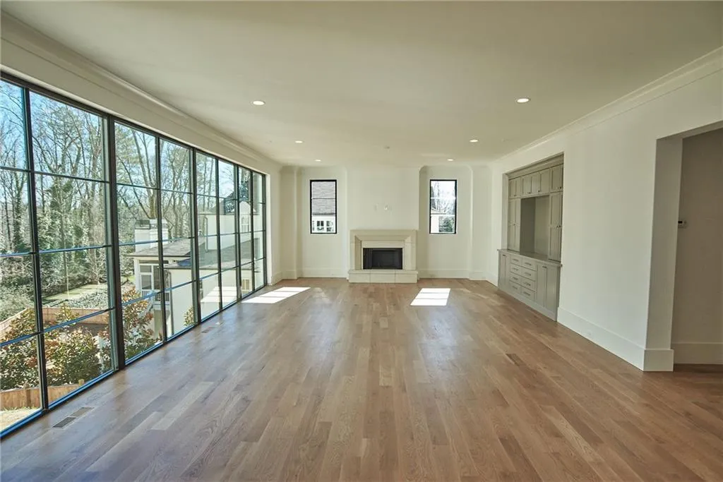 4545 Lake Forrest Drive, Atlanta, Georgia 30342, 8 Bedrooms Bedrooms, ,8 BathroomsBathrooms,Residential,Sold,4545 Lake Forrest Drive,5949439