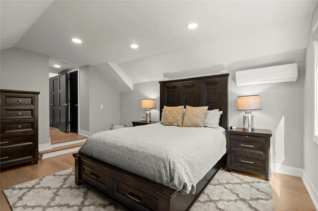 3050 River North Parkway, Atlanta, Georgia 30328, 4 Bedrooms Bedrooms, ,3 BathroomsBathrooms,Residential,Sold,3050 River North Parkway,7548123