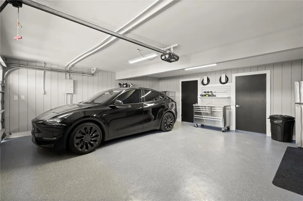 3050 River North Parkway, Atlanta, Georgia 30328, 4 Bedrooms Bedrooms, ,3 BathroomsBathrooms,Residential,Sold,3050 River North Parkway,7548123