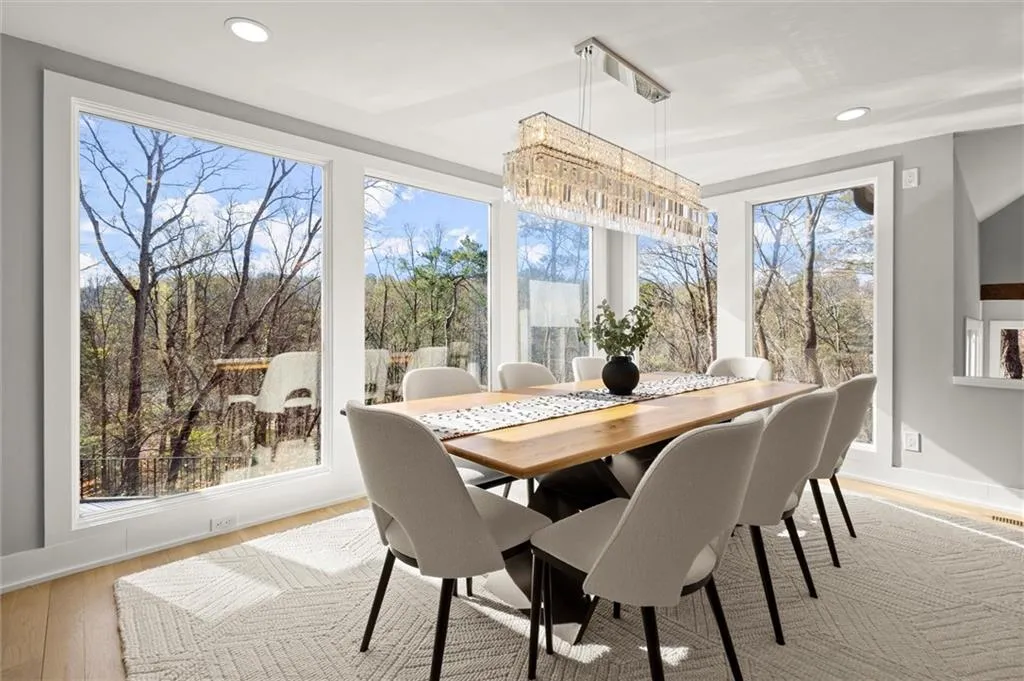 3050 River North Parkway, Atlanta, Georgia 30328, 4 Bedrooms Bedrooms, ,3 BathroomsBathrooms,Residential,Sold,3050 River North Parkway,7548123