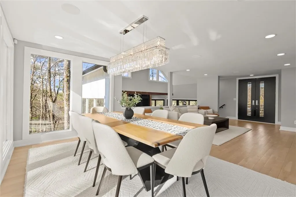 3050 River North Parkway, Atlanta, Georgia 30328, 4 Bedrooms Bedrooms, ,3 BathroomsBathrooms,Residential,Sold,3050 River North Parkway,7548123