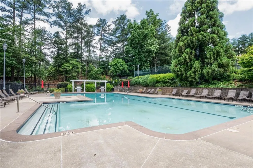 799 Hammond Drive Unit 328, Sandy Springs, Georgia 30328, 2 Bedrooms Bedrooms, ,2 BathroomsBathrooms,Residential,Sold,799 Hammond Drive Unit 328,6018115