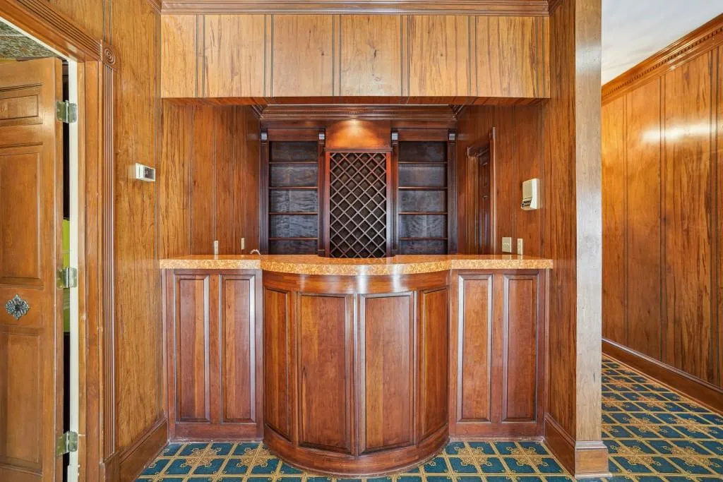 Bar in Family Room